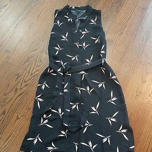 Like new Ann Taylor sleeveless dress